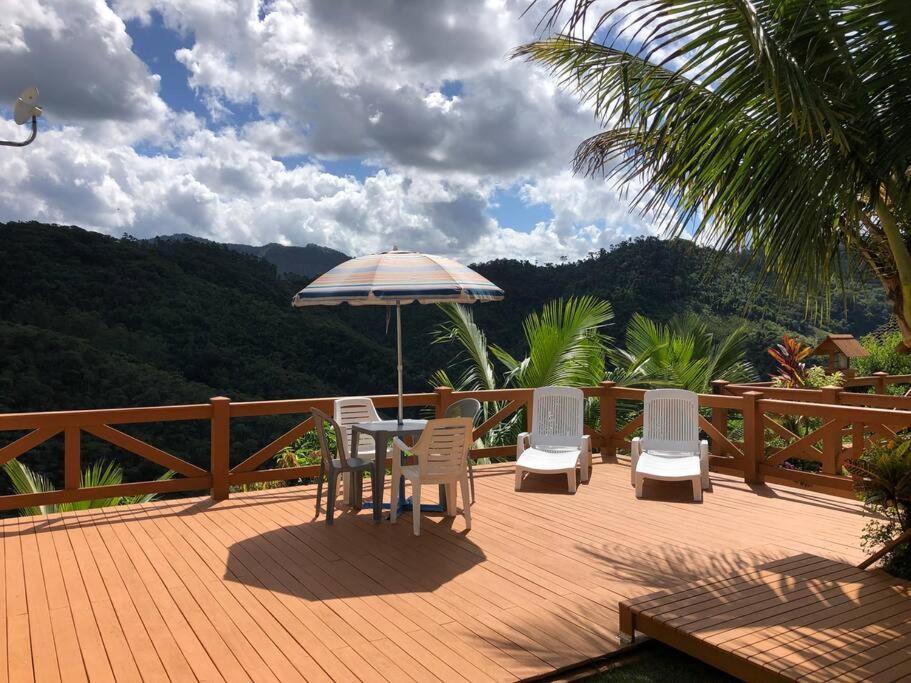 Casa nas montanhas com piscina e vista panorâmica Vila Domingos Martins Exterior foto