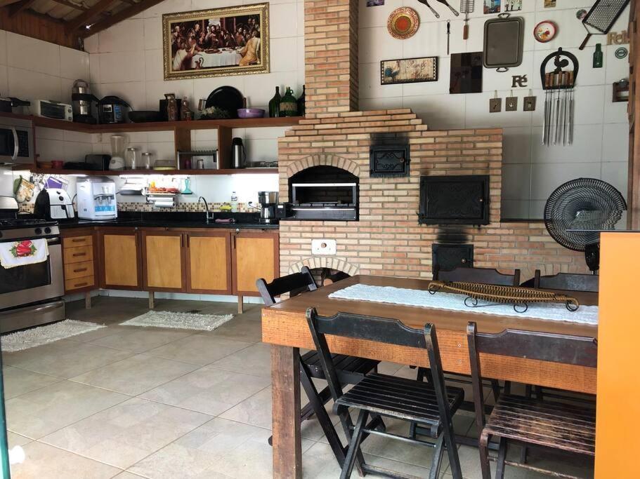 Casa nas montanhas com piscina e vista panorâmica Vila Domingos Martins Exterior foto